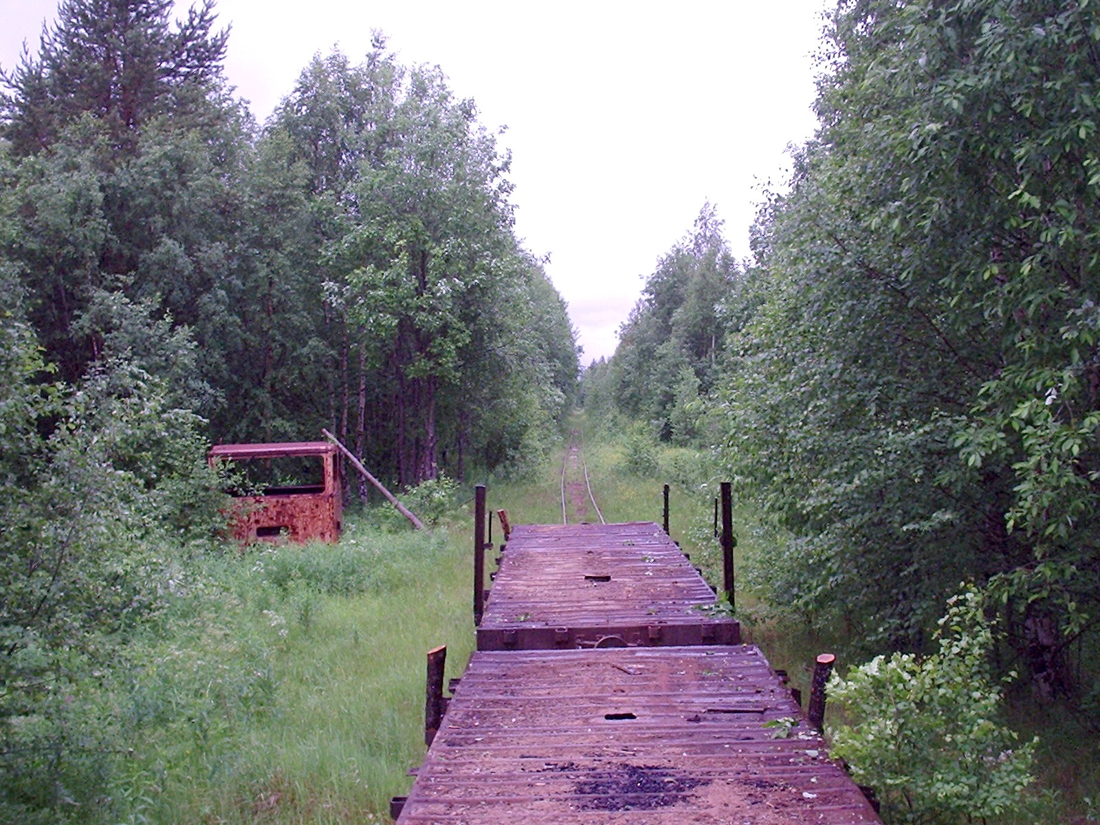 Малошуйская узкоколейная железная дорога - фотографии, сделанные в 2006 году (часть 6) Малошуйская узкоколейная железная дорога - фотографии, сделанные в 2006 году (часть 6)