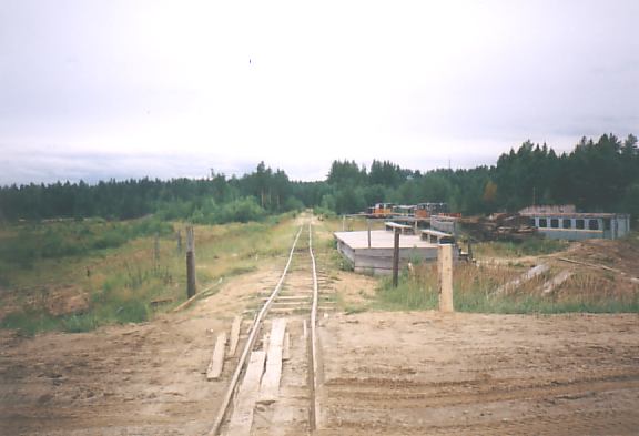 Ужугская узкоколейная железная дорога - фотографии, сделанные в 2004 году Ужугская узкоколейная железная дорога - фотографии, сделанные в 2004 году