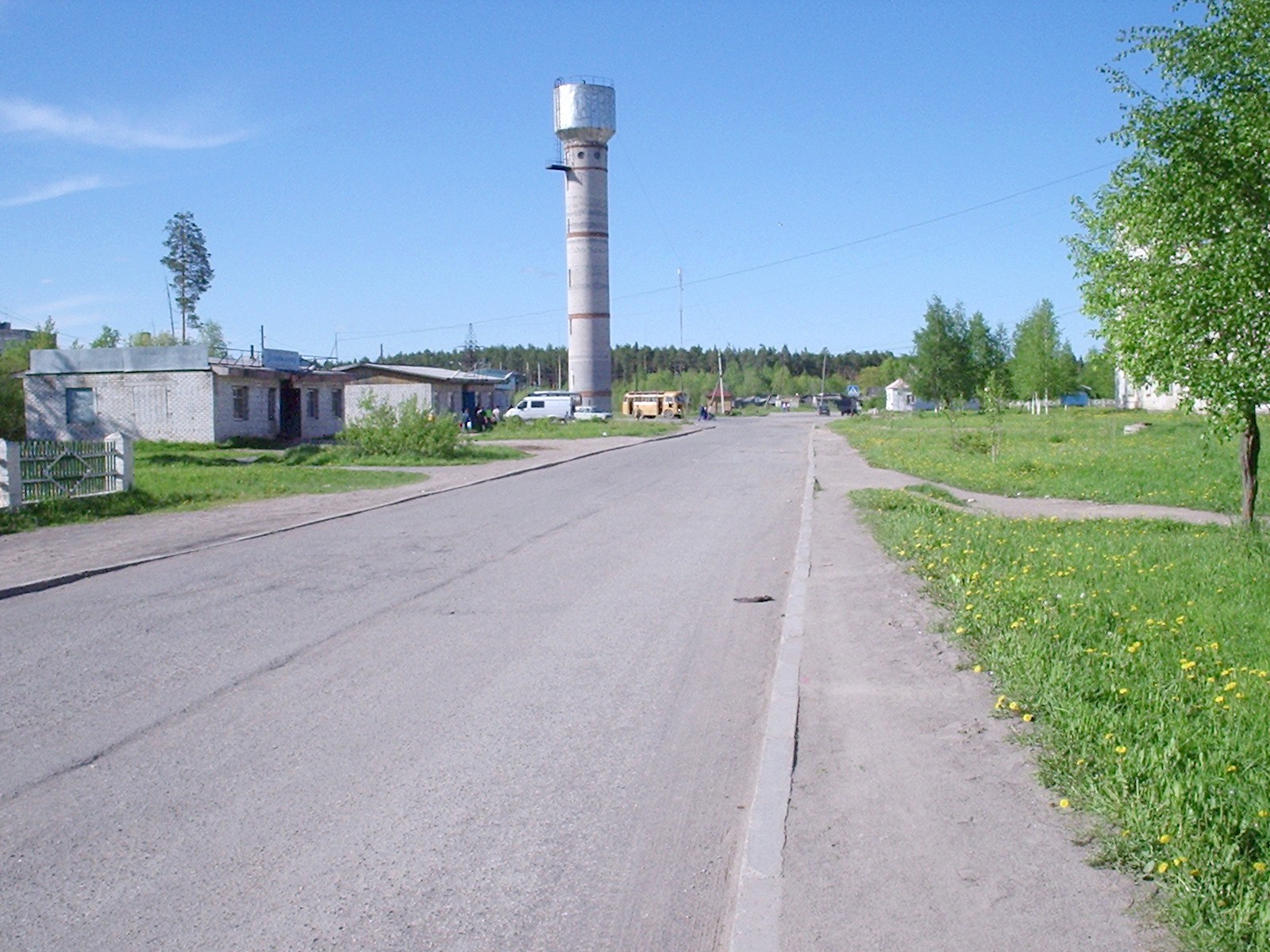 Заонежская железная дорога — фотографии, сделанные в 2005 году (часть 1) Заонежская железная дорога — фотографии, сделанные в 2005 году (часть 1)