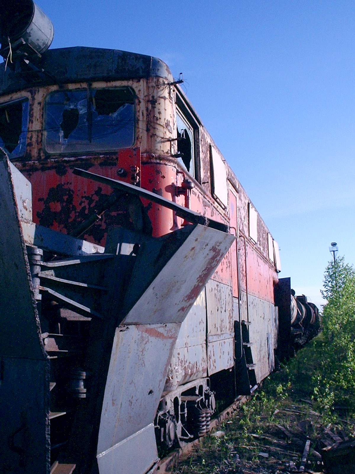 Заонежская железная дорога — фотографии, сделанные в 2005 году (часть 2) Заонежская железная дорога — фотографии, сделанные в 2005 году (часть 2)