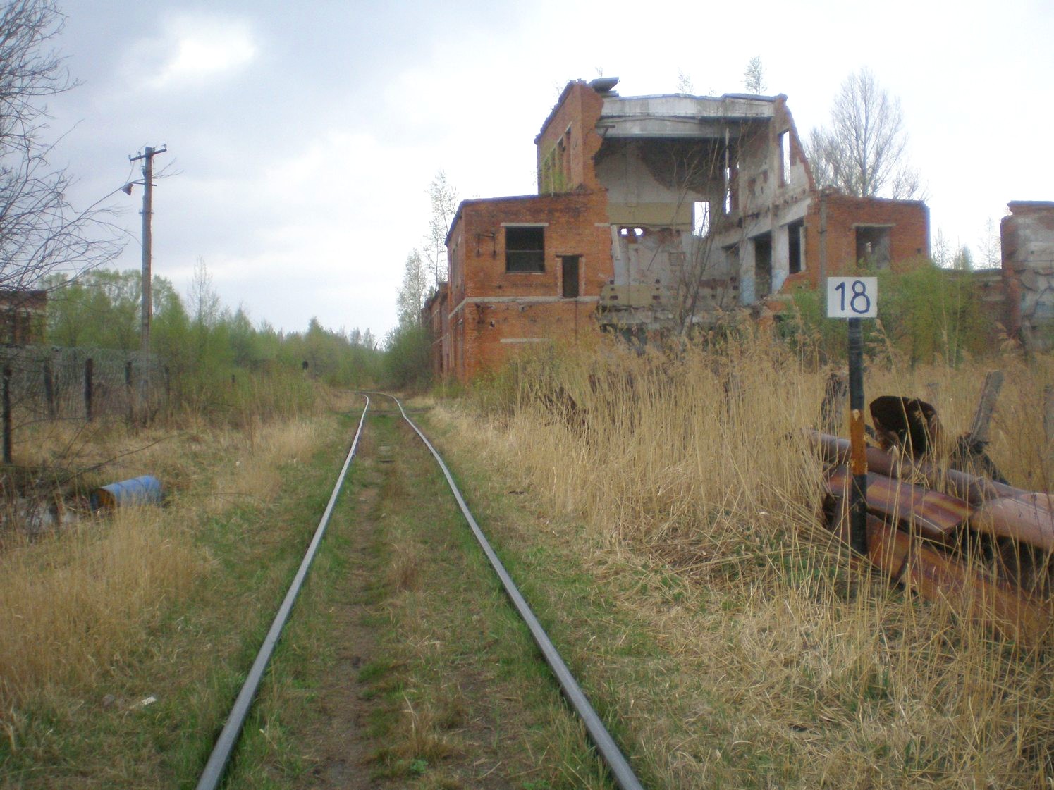 Железнодорожная линия Черусти — Рошаль — фотографии, сделанные в 2009 году (часть 4) Железнодорожная линия Черусти — Рошаль — фотографии, сделанные в 2009 году (часть 4)