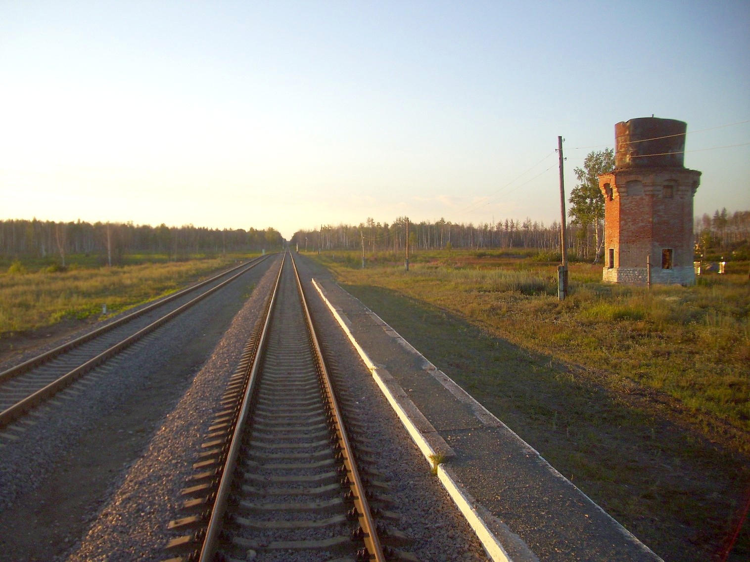 Железнодорожная линия Кустарёвка — Вернадовка
— фотографии, сделанные в 2012 году (часть 2) Железнодорожная линия Кустарёвка — Вернадовка
— фотографии, сделанные в 2012 году (часть 2)