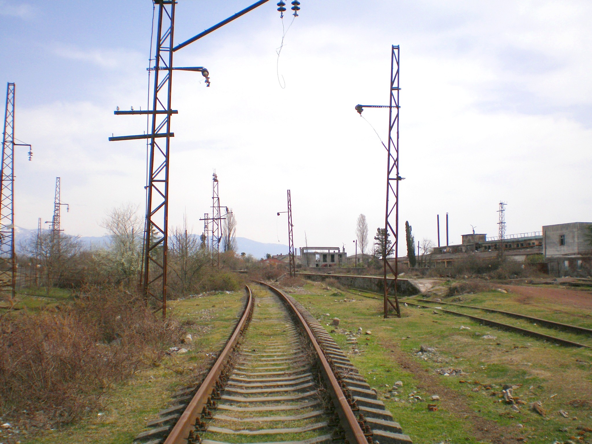 Абхазская железная дорога — фотографии, сделанные в 2008 году (часть 1) Абхазская железная дорога — фотографии, сделанные в 2008 году (часть 1)