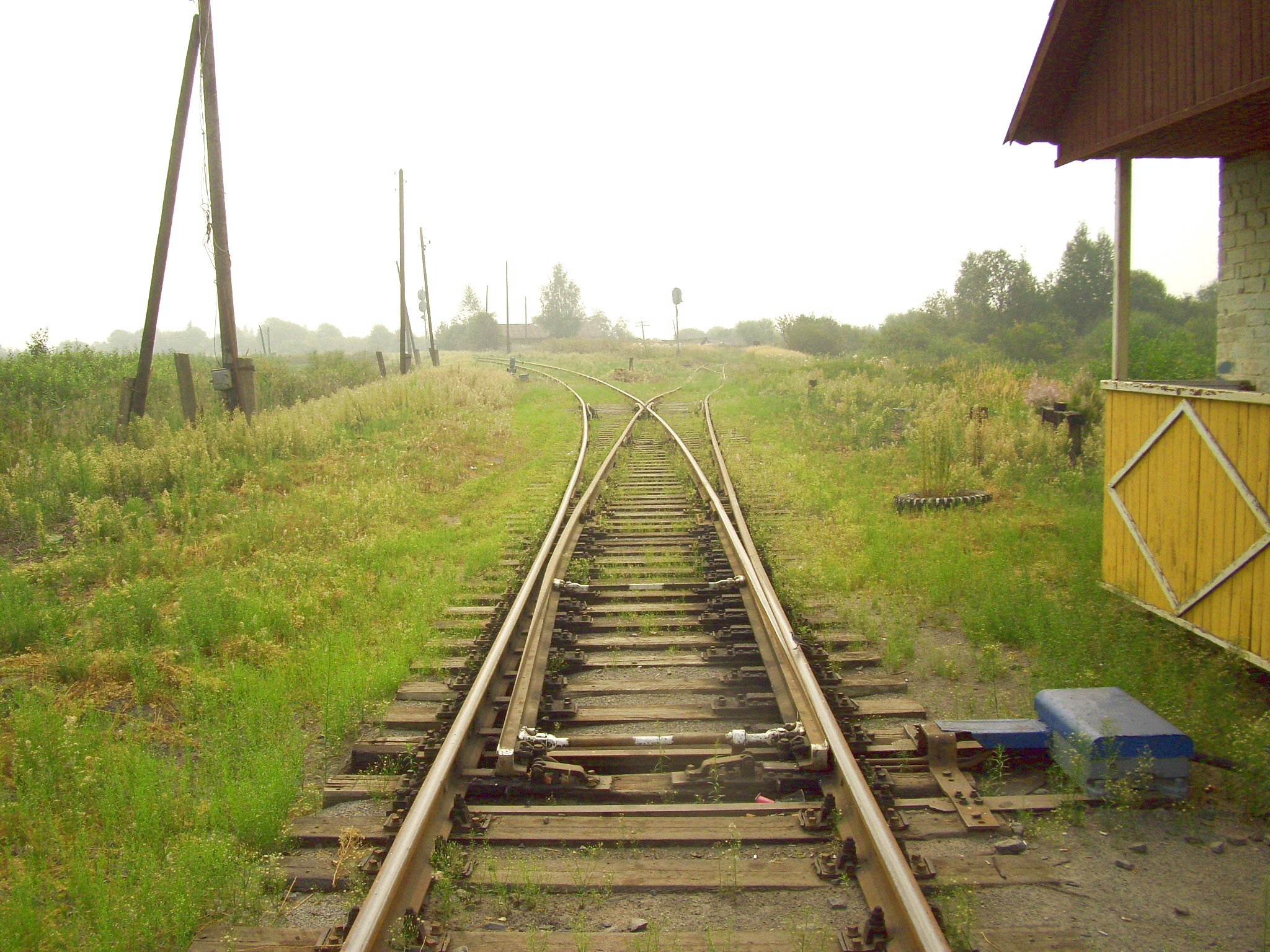 Железнодорожная линия Семибратово — Гаврилов Ям
— фотографии, сделанные в 2010 году Железнодорожная линия Семибратово — Гаврилов Ям
— фотографии, сделанные в 2010 году