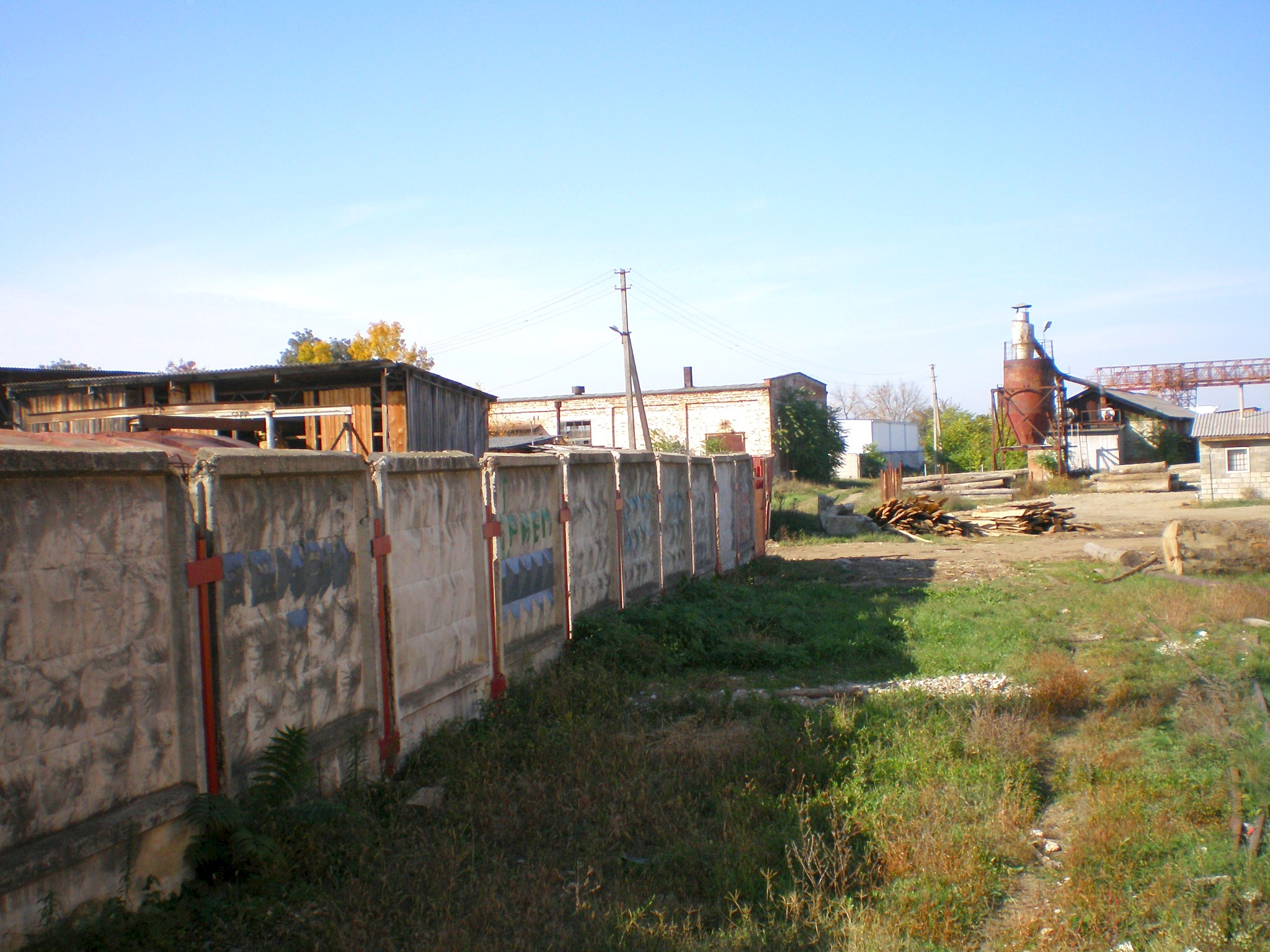 Апшеронская узкоколейная железная дорога — фотографии, сделанные в 2007 году (часть 1) Апшеронская узкоколейная железная дорога — фотографии, сделанные в 2007 году (часть 1)
