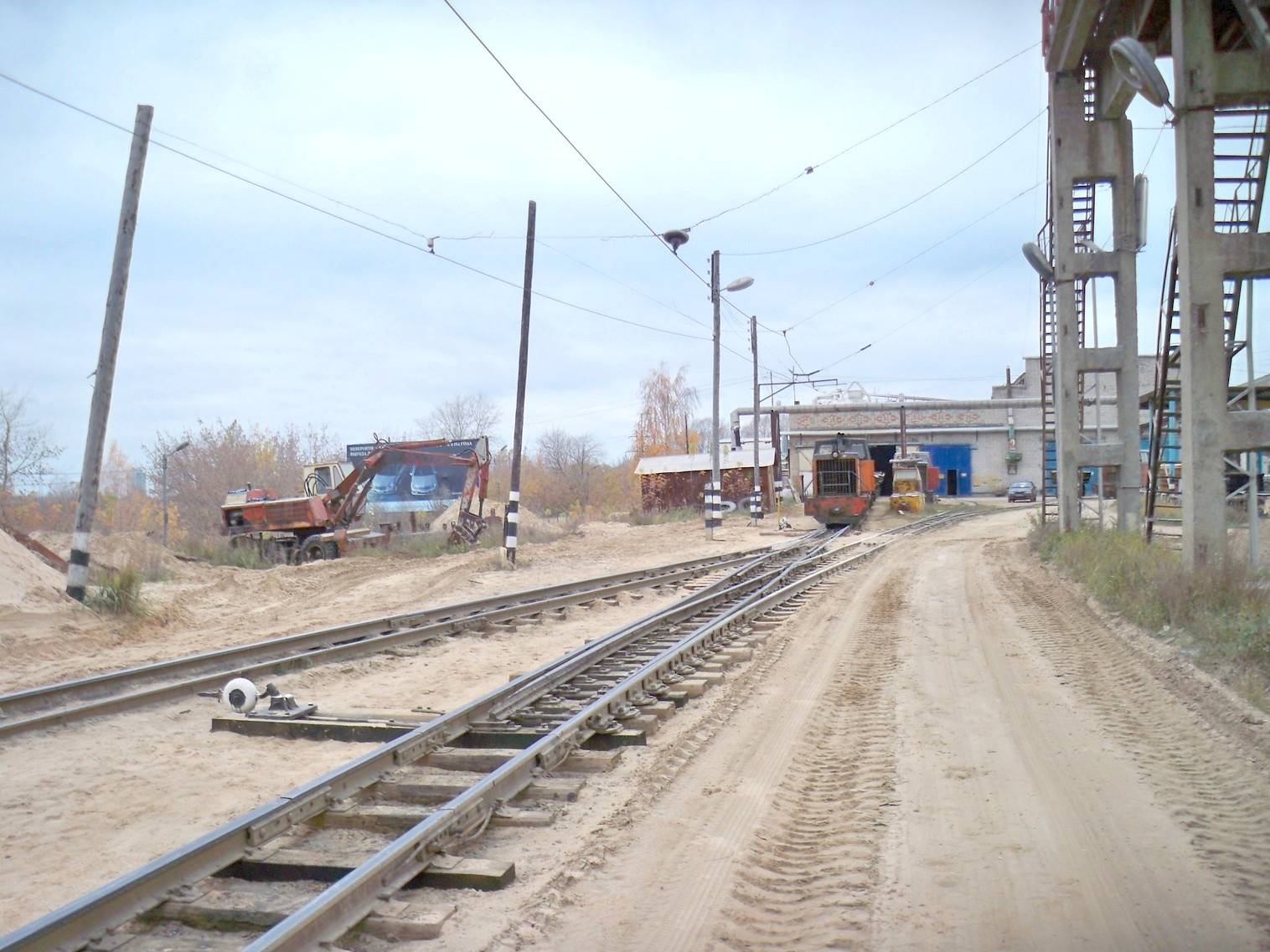 Узкоколейная железная дорога Тверского комбината строительных материалов №2 — фотографии, сделанные в 2013 году (часть 5) Узкоколейная железная дорога Тверского комбината строительных материалов №2 — фотографии, сделанные в 2013 году (часть 5)