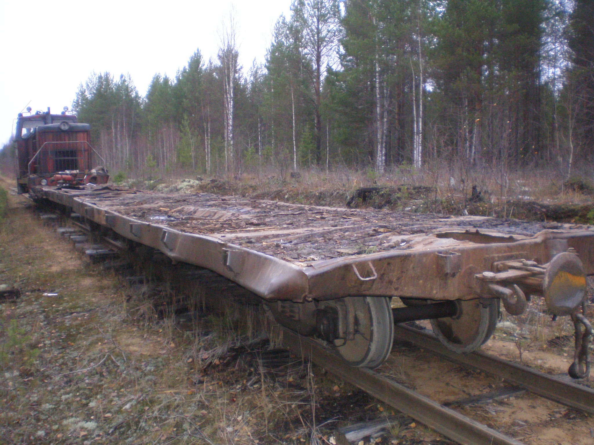 Пильвенская узкоколейная железная дорога — фотографии, сделанные в 2008 году (часть 8) Пильвенская узкоколейная железная дорога — фотографии, сделанные в 2008 году (часть 8)