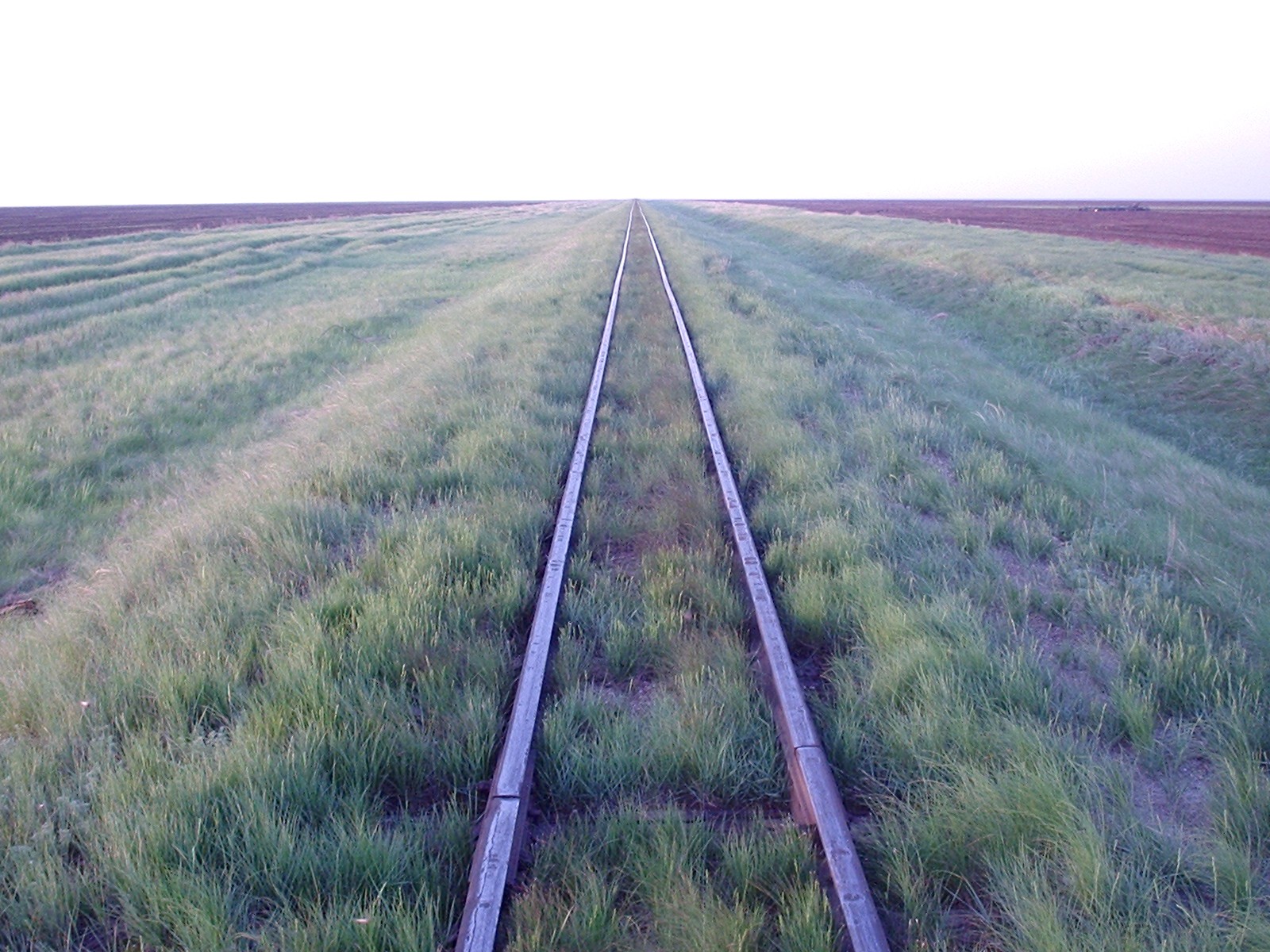 Узкоколейная железная дорога Атбасар — Шантобе — фотографии, сделанные в 2007 году (часть 32) Узкоколейная железная дорога Атбасар — Шантобе — фотографии, сделанные в 2007 году (часть 32)