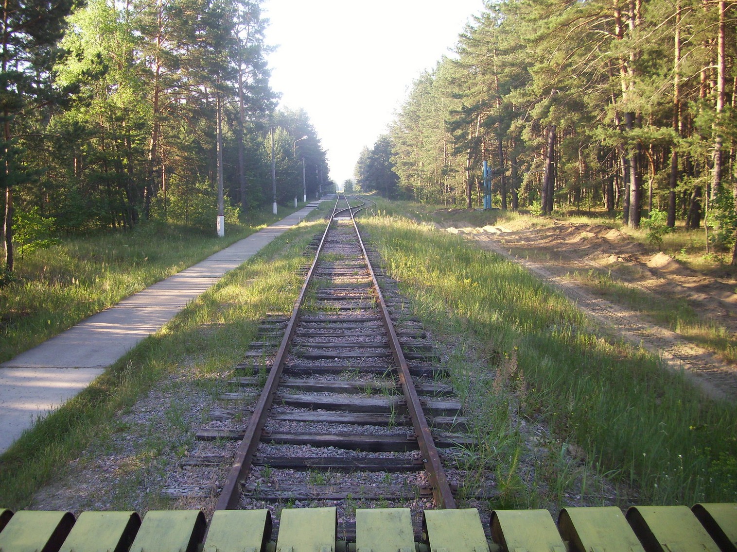 Железнодорожная линия Десна — Полигон — фотографии, сделанные в 2011 году (часть 7) Железнодорожная линия Десна — Полигон — фотографии, сделанные в 2011 году (часть 7)