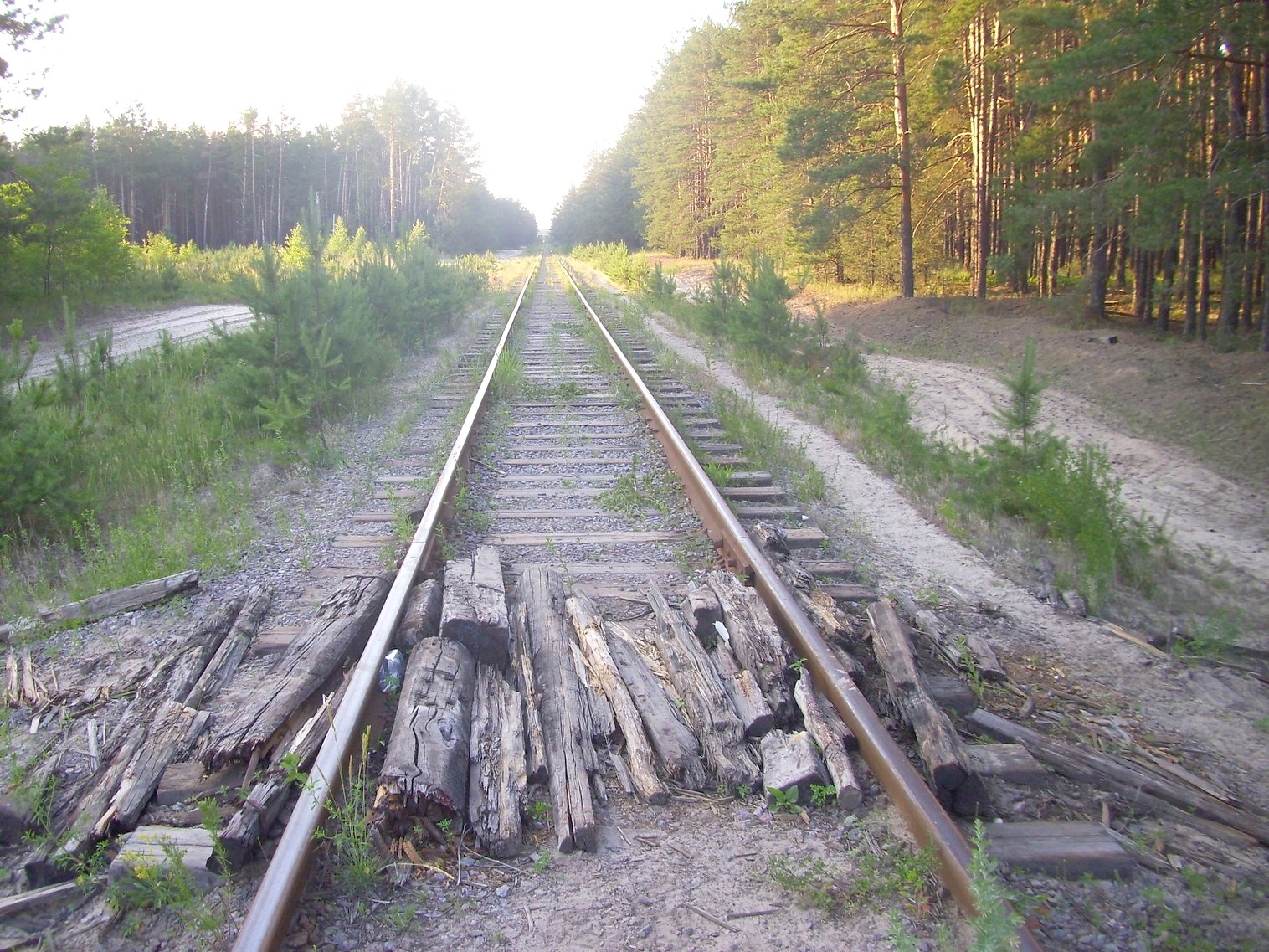 Железнодорожная линия Десна — Полигон — фотографии, сделанные в 2011 году (часть 4) Железнодорожная линия Десна — Полигон — фотографии, сделанные в 2011 году (часть 4)