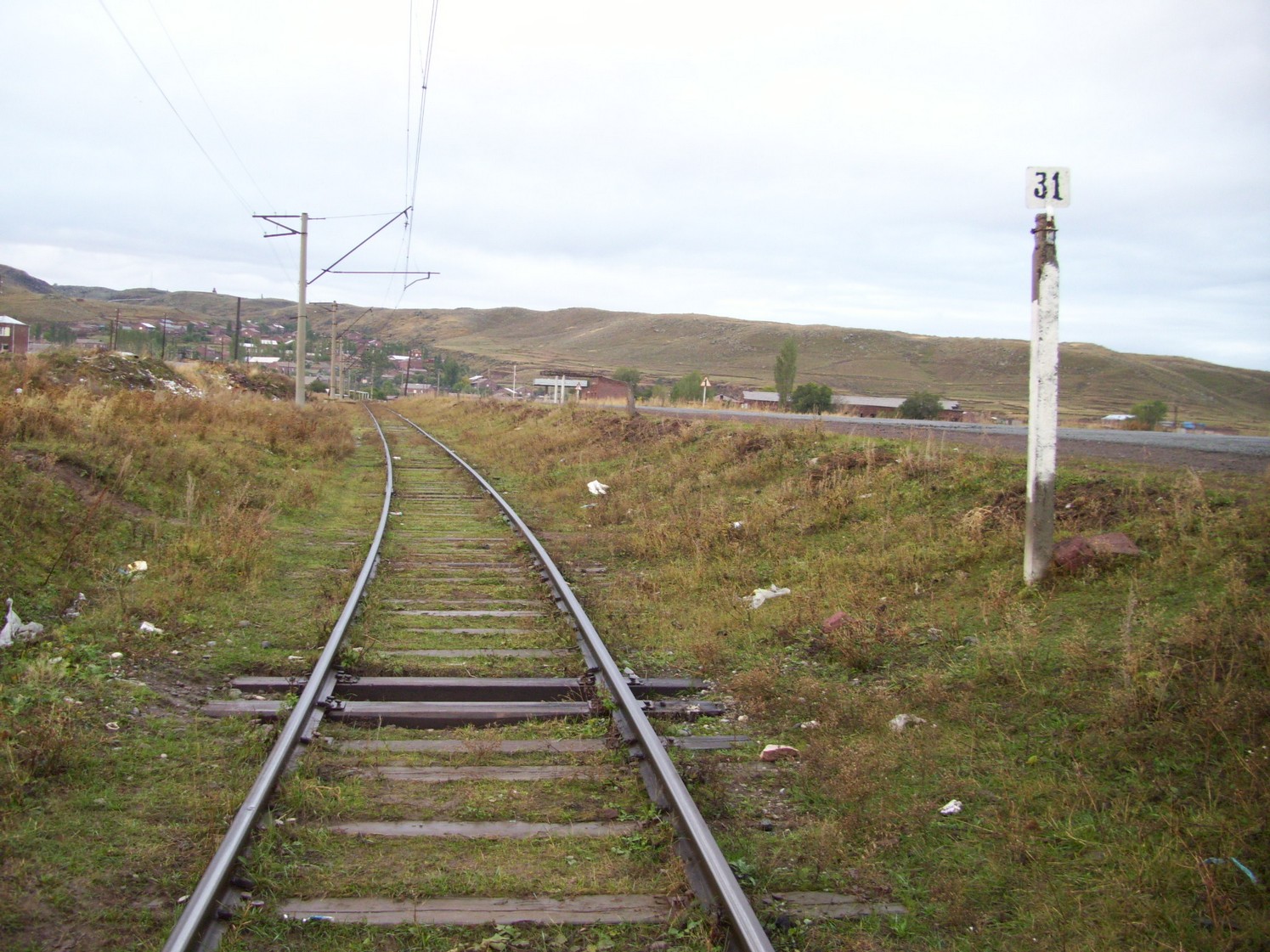 Железнодорожная линия Гюмри — Маралик — фотографии, сделанные в 2010 году (часть 2) Железнодорожная линия Гюмри — Маралик — фотографии, сделанные в 2010 году (часть 2)