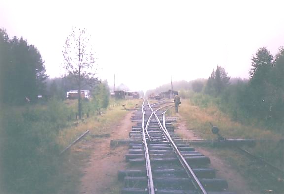 Заозерская узкоколейная железная дорога — фотографии, сделанные в 2004 году Заозерская узкоколейная железная дорога — фотографии, сделанные в 2004 году